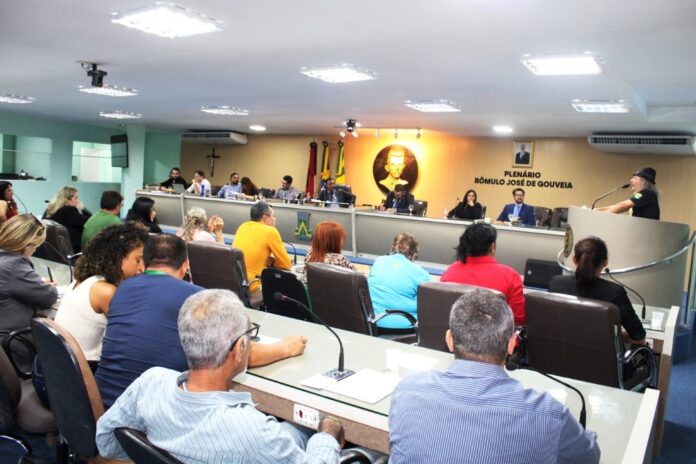Câmara Municipal realiza primeira audiência pública sobre a LDO 2026