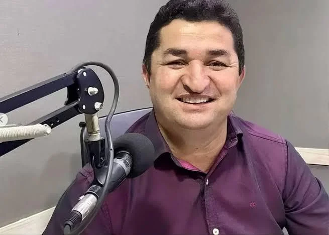 Ex-prefeito de Montadas denuncia uso irregular do programa Bolsa Família Ex-prefeito de Montadas denuncia uso irregular do programa Bolsa Família
