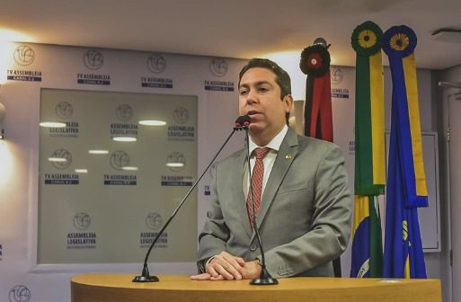 Felipe Leitão sugere chapa completa para Eleições 2026 com Republicanos na cabeça e João Azevêdo no Senado Felipe Leitão sugere chapa completa para Eleições 2026 com Republicanos na cabeça e João Azevêdo no Senado