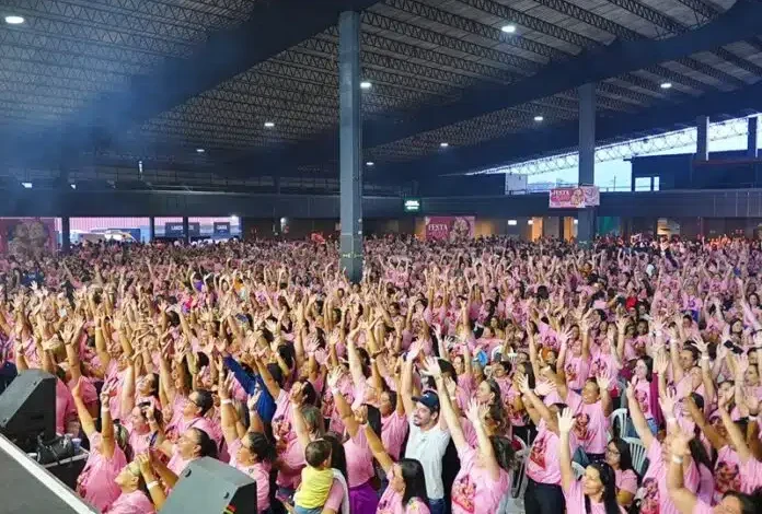 Festa das Mães da Prefeitura de Campina Grande reúne 5 mil pessoas no Spazzio Festa das Mães da Prefeitura de Campina Grande reúne 5 mil pessoas no Spazzio