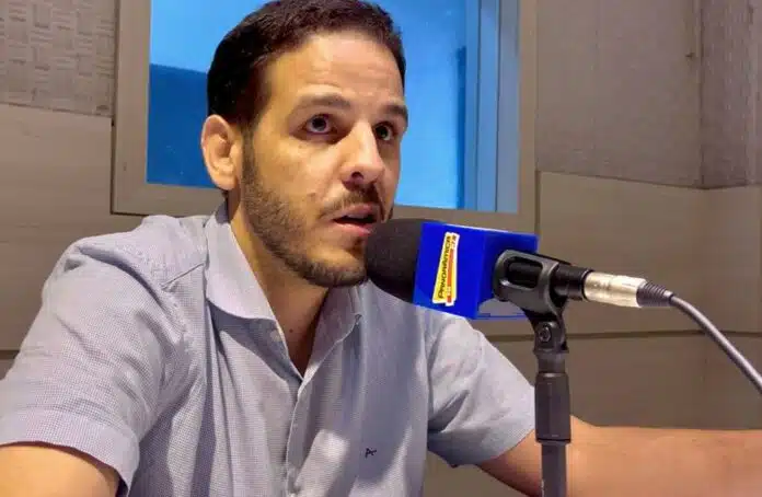 Secretário atualiza andamento das principais obras da Prefeitura em Campina Grande Secretário atualiza andamento das principais obras da Prefeitura em Campina Grande