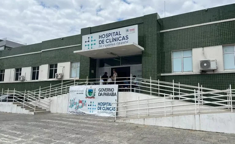 Internauta reclama de longos intervalos entre refeições para acompanhantes no Hospital de Clínicas de Campina Grande Internauta reclama de longos intervalos entre refeições para acompanhantes no Hospital de Clínicas de Campina Grande