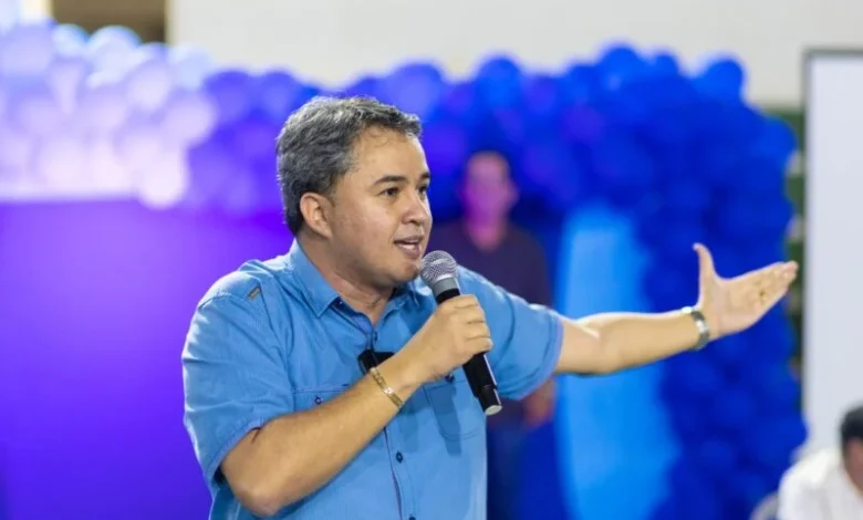 Efraim confirma pré-candidatura ao governo da PB e quer definição da oposição até outubro: “Foguete só vai subindo” Efraim confirma pré-candidatura ao governo da PB e quer definição da oposição até outubro: “Foguete só vai subindo”