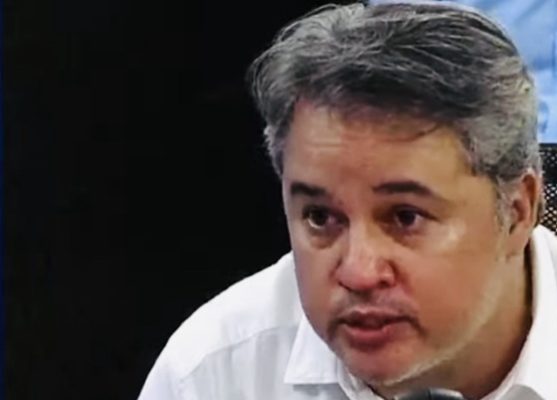 QUER COMANDAR NA PB Efraim diz que sua candidatura se alinha à federação União Progressistas “de oposição” a Lula QUER COMANDAR NA PB Efraim diz que sua candidatura se alinha à federação União Progressistas “de oposição” a Lula