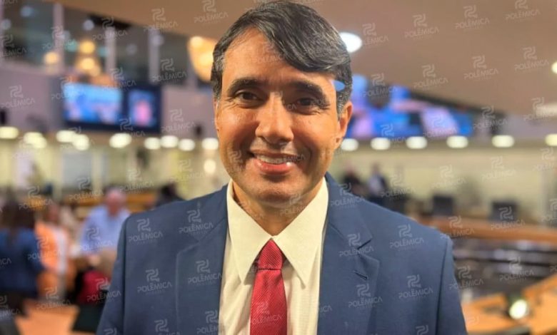 CONSÓRCIO DE CANDIDATOS: Com três partidos na mesa, grupo articulado por André Gadelha se reúne neste mês e quer eleger cinco deputados em 2026 CONSÓRCIO DE CANDIDATOS: Com três partidos na mesa, grupo articulado por André Gadelha se reúne neste mês e quer eleger cinco deputados em 2026