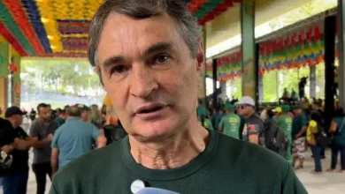 Romero muda o tom e indica que será candidato ao Governo em 2026