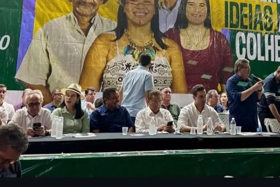 EM MEIO A RUÍDOS João reúne Cícero, Lucas e Adriano em audiência do Orçamento Democrático EM MEIO A RUÍDOS João reúne Cícero, Lucas e Adriano em audiência do Orçamento Democrático
